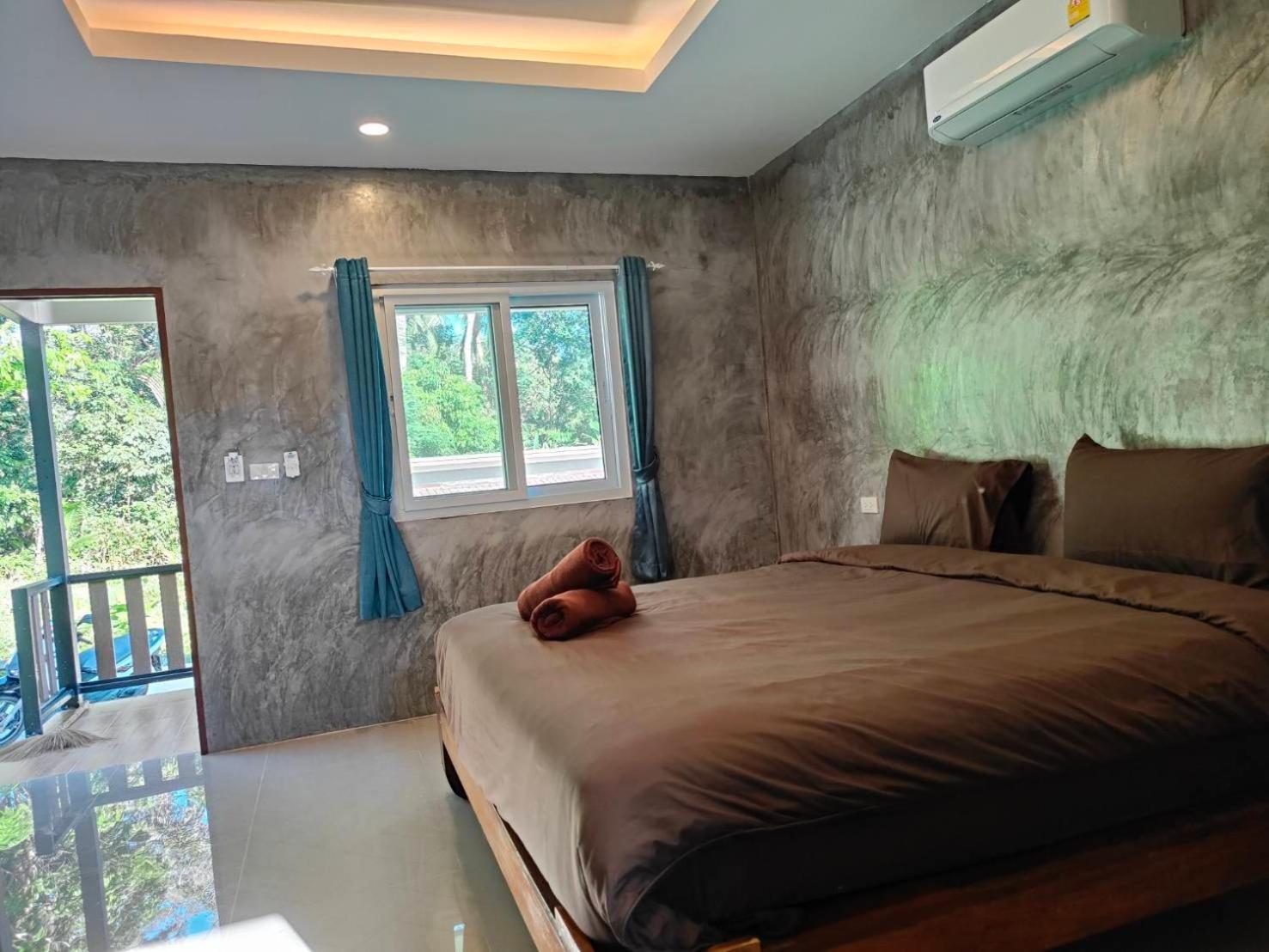 Baanchomjan Kohyaoyai Apartment Ban Nai Wat Exterior photo